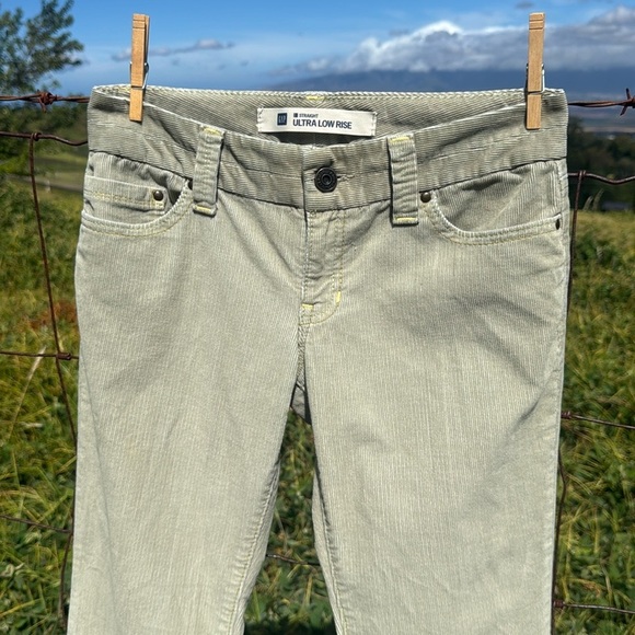 VTG Y2K Gap Light Green Ultra low rise flare Corduroy Pants 4L - Picture 2 of 6